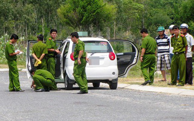 Nghi án tài xế taxi gây tai nạn rồi chở bé gái ra chỗ vắng xâm hại