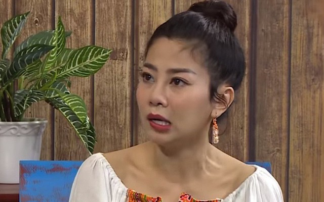 Diễn viên Mai Phương: "Mẹ tôi ép tôi tới mức để sẵn một chai thuốc chuột"