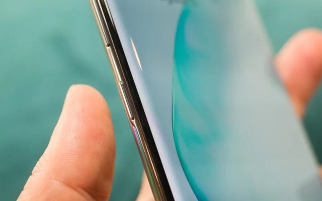 Thiết kế Galaxy Note 10 hé lộ thất bại của Samsung với trợ lý ảo Bixby