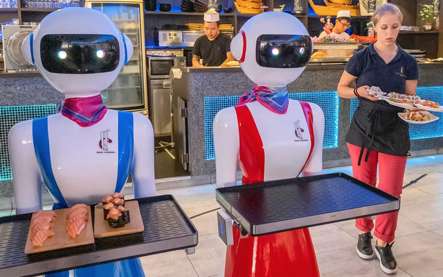 Người ta thà thất nghiệp vì robot còn hơn mất việc vào tay người khác