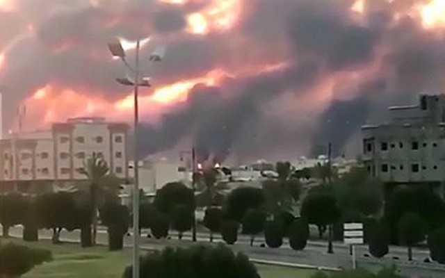 Nhà máy dầu của Saudi Arabia bị tấn công: Đòn hiểm