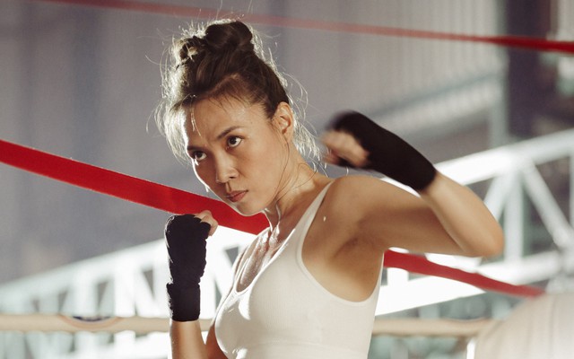 Mỹ Tâm gây bất ngờ khi hóa thân thành võ sĩ boxing mạnh mẽ