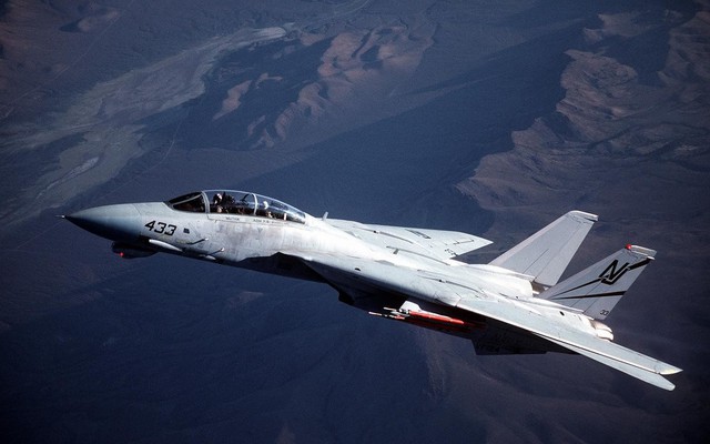 Tiêm kích F-22 có thể bị F-14 của Iran bắn hạ?