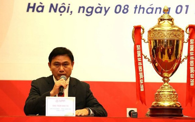 Bầu Tú nhường ghế Trưởng giải V.League 2019 cho ông Nguyễn Trọng Hoài