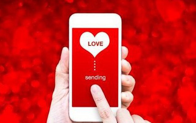 Valentine 2019 tặng smartphone gì làm quà cho bạn gái?