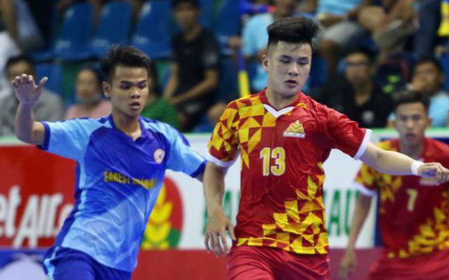 Cầu thủ futsal Việt Nam gặp tình huống trớ trêu khi bị CLB làm giả hợp đồng