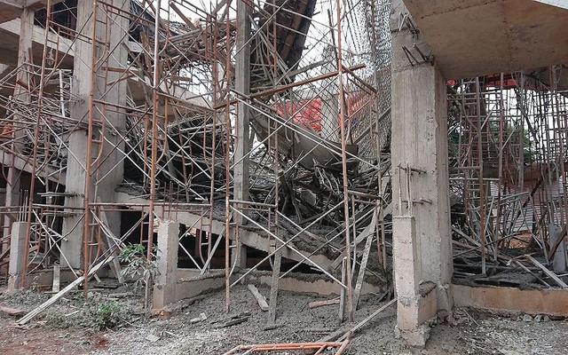 Sập tòa nhà đang xây ở Đắk Lắk, nhiều người bị thương