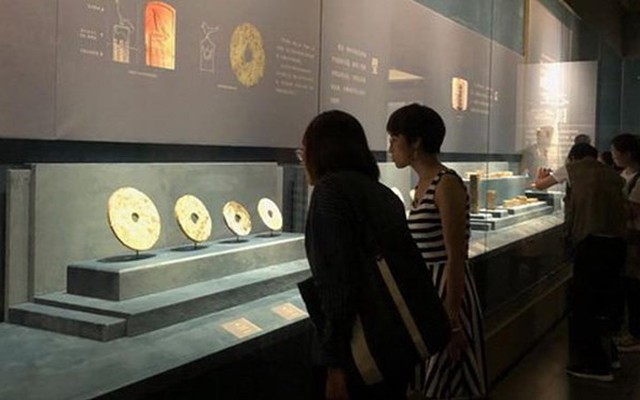 Phát hiện một chiếc đĩa ngọc 4.300 năm tuổi ở Trung Quốc