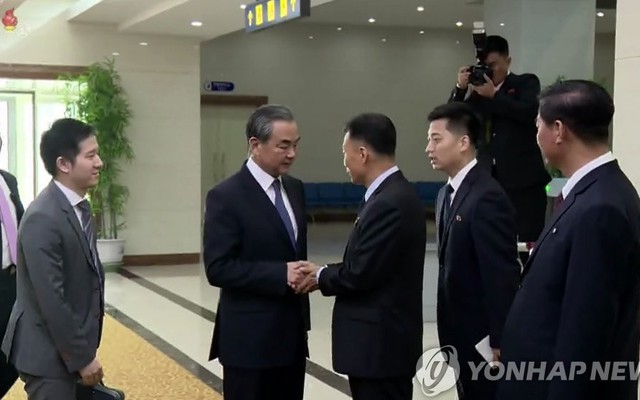 Ngoại trưởng Trung Quốc thăm Triều Tiên