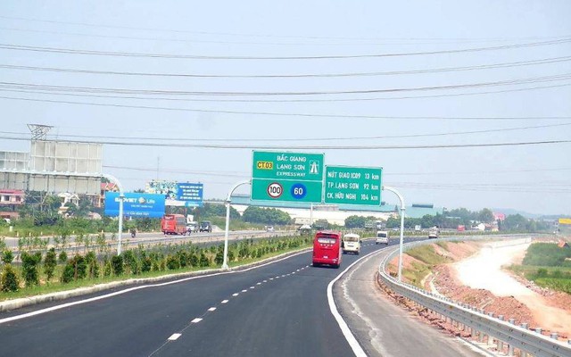 Cận cảnh 64km cao tốc Bắc Giang - Lạng Sơn trong ngày thông xe