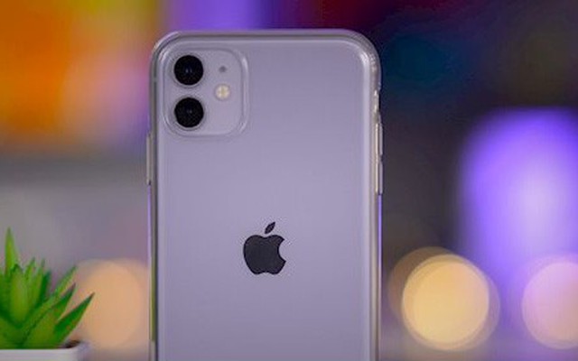Apple bán ốp lưng trong suốt của iPhone 11 giá cả triệu đồng