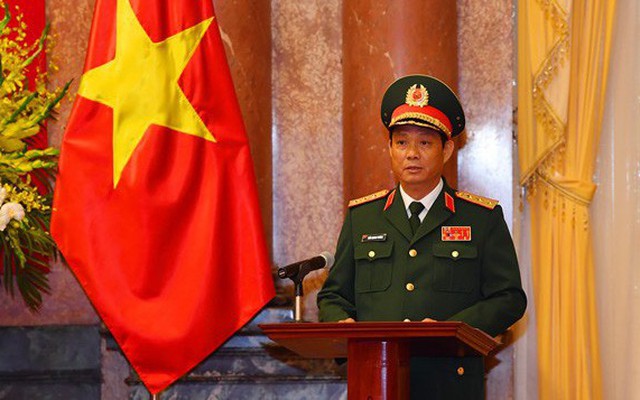 Tổng Bí thư, Chủ tịch nước trao quyết định thăng quân hàm cho 2 tướng quân đội