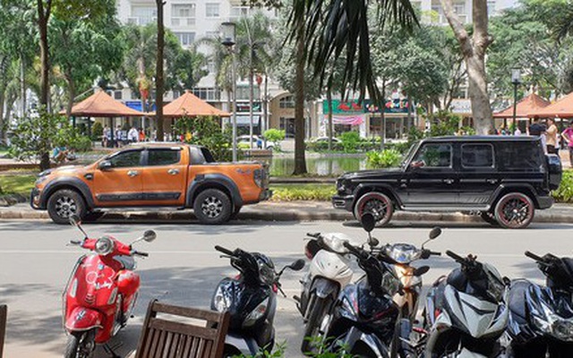 Bà Quyết Tâm: “Xe vẫn đỗ, phí vẫn thu, nhưng tiền không thể hiện trong tài khoản"