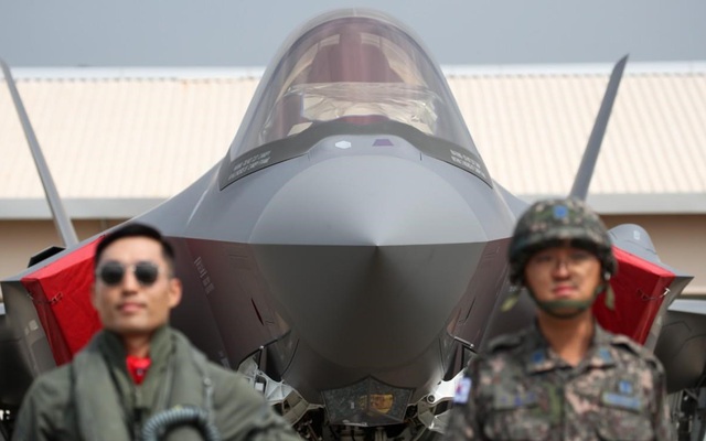 Hàn Quốc chính thức triển khai máy bay chiến đấu tàng hình F-35A