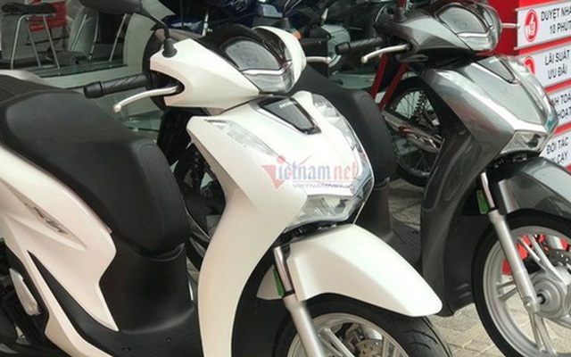 Tăng hơn 20 triệu, Honda SH 2020 lép vế SH 2019 vì thiết kế xấu