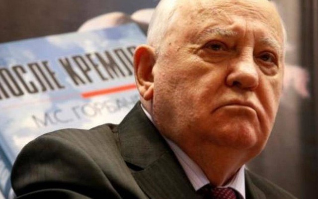 Cựu Tổng thống Liên Xô Gorbachev nhập viện