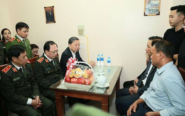Trung úy cảnh sát hy sinh ở Đồng Tâm: Trước khi đi hứa với mẹ gần Tết sẽ về