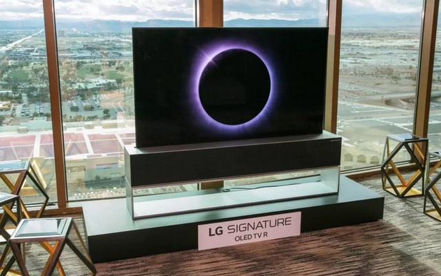 TV uốn dẻo của LG sẽ bán ra trong năm nay nhưng giá cao ngất ngưởng tới 60.000 USD