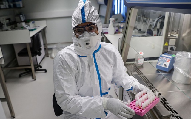 Báo TQ: Vắc xin chống virus corona do Trung Quốc phát triển bắt đầu thử nghiệm trên động vật