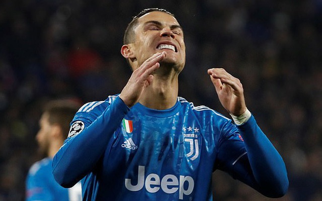 Ronaldo bần thần vì bại trận; Man City ngược dòng "nhấn chìm" Real Madrid