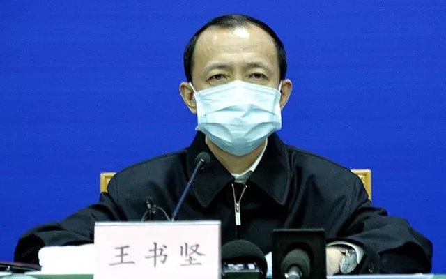 Trung Quốc: "Găm" hàng, nâng giá trên 35% giữa mùa dịch virus corona có thể bị phạt tán gia bại sản