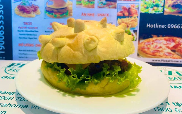 Burger hình virus corona giá 85.000 đồng/chiếc đắt khách ở Hà Nội