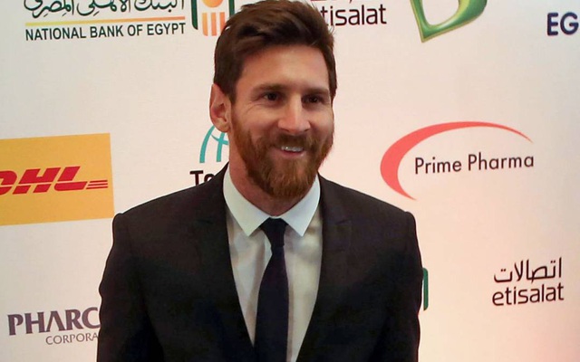 Ủng hộ 1 triệu euro để chống dịch Covid-19, Messi còn hi sinh thêm "tiền tấn" vì Barcelona
