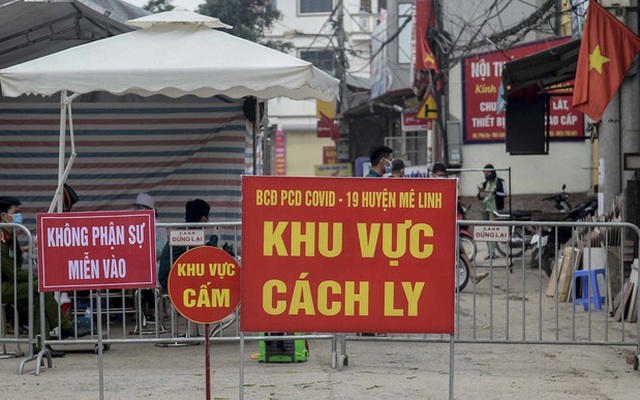 Chuyên gia lý giải việc bé gái 15 tuổi ở Mê Linh nhiễm Covid-19, bố tiếp xúc với BN243 lại âm tính