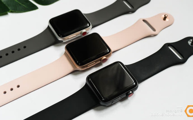 Mua Apple Watch 450.000 đồng, khách “đắng lòng” vì gian thương gửi món đồ không ngờ tới