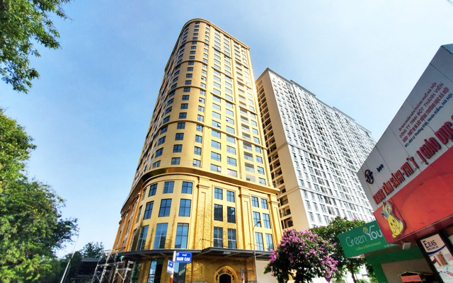 Tòa nhà dát vàng 24K "từ chân đến nóc" khủng nhất Hà Nội đang hoàn thiện