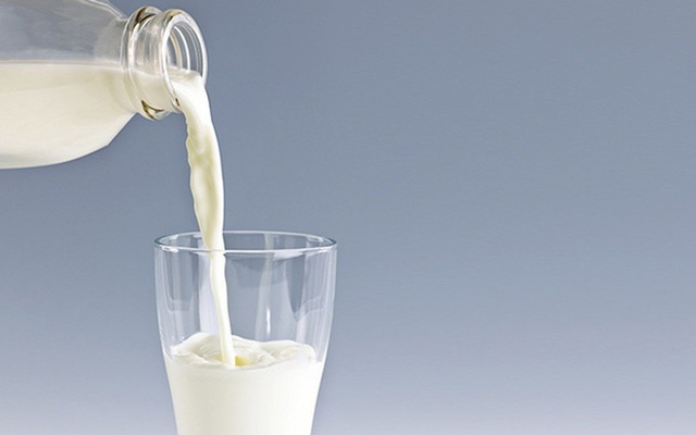 Uống nhiều sữa có tốt hay không?