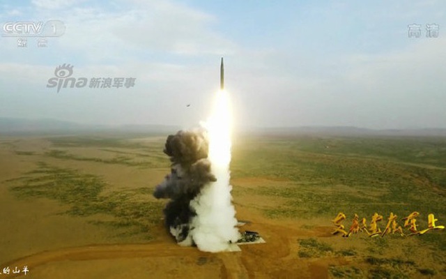 DF-26 của Trung Quốc “ăn đứt” siêu tên lửa Avangard của Nga?