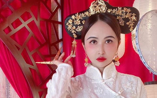 Vợ hai Minh Nhựa khiến dân tình hoảng hồn với bộ ảnh phong cách Trung Hoa: Nhìn cứ tưởng búp bê bị hỏng khuôn đúc chứ!