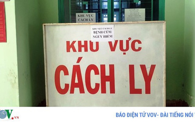 ​Khách Trung Quốc cầm dao dọa chém bác sĩ tại Khánh Hòa