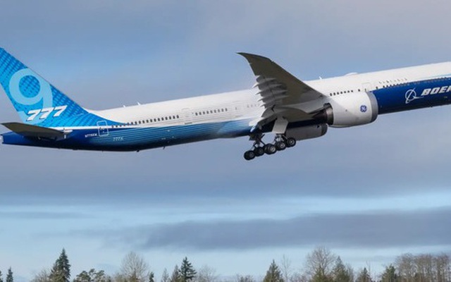 777X: flagship khổng lồ mới của Boeing vừa thực hiện thành công chuyến bay đầu tiên