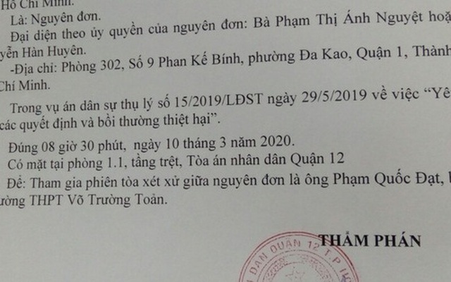 Diễn biến gay cấn vụ nam giáo viên cho học sinh diễn cảnh bị cho là "nóng"