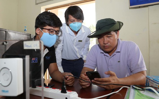 Các doanh nghiệp Việt marketing trong ‘bão’ Corona: Startup rau hữu cơ bán thêm gel rửa tay, ngân hàng mở gói vay mới ưu đãi cho ngành y tế, công ty khóa tặng chuông cửa thông minh cho bệnh viện