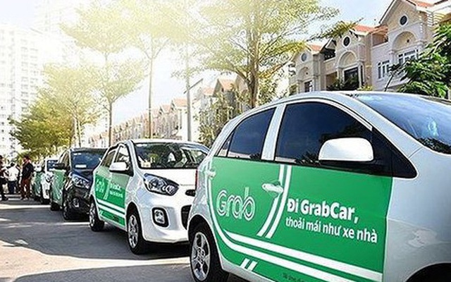 Chính thức dừng thí điểm taxi công nghệ