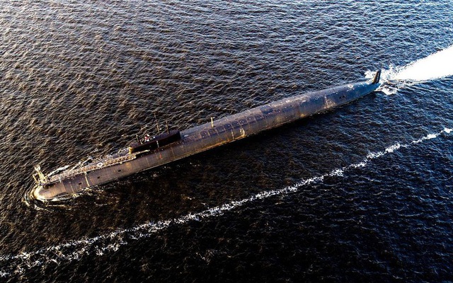 Hải quân Nga nhận tàu ngầm hạt nhân ‘khủng’ đúng ngày Chiến thắng Phát xít