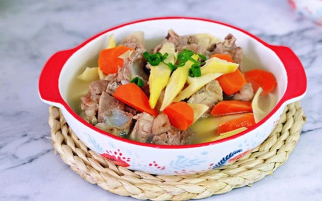 Nấu canh măng ngon xuất sắc với công thức dễ dàng dưới đây