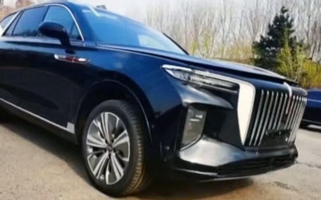 'Rolls-Royce Trung Quốc' Hongqi E115 lộ mặt, khoe tản nhiệt lớn hơn cả BMW