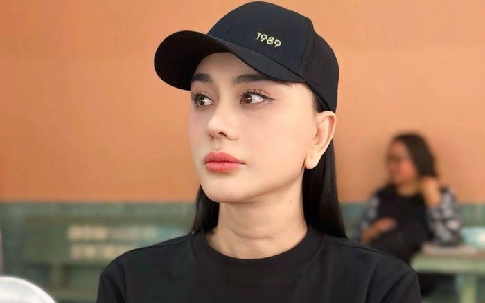 Loạt sao Việt chia buồn với ca sĩ Lâm Khánh Chi