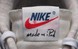 CEO Apple Tim Cook vừa được Nike sản xuất riêng 1 thứ?